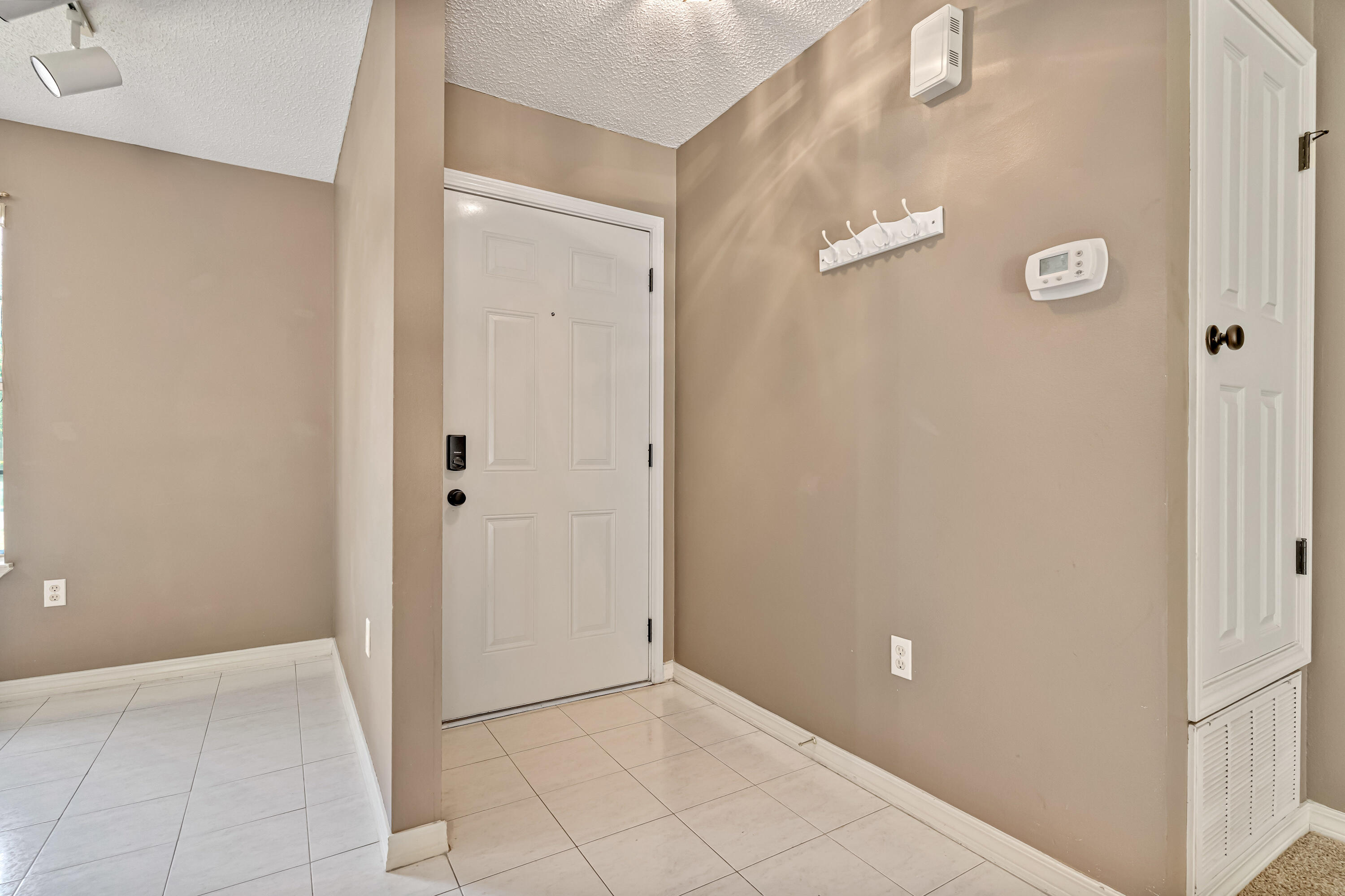 1249 Jefferyscot Drive Crestview, FL 32536 - Photo 6 of 40 a view of an empty room