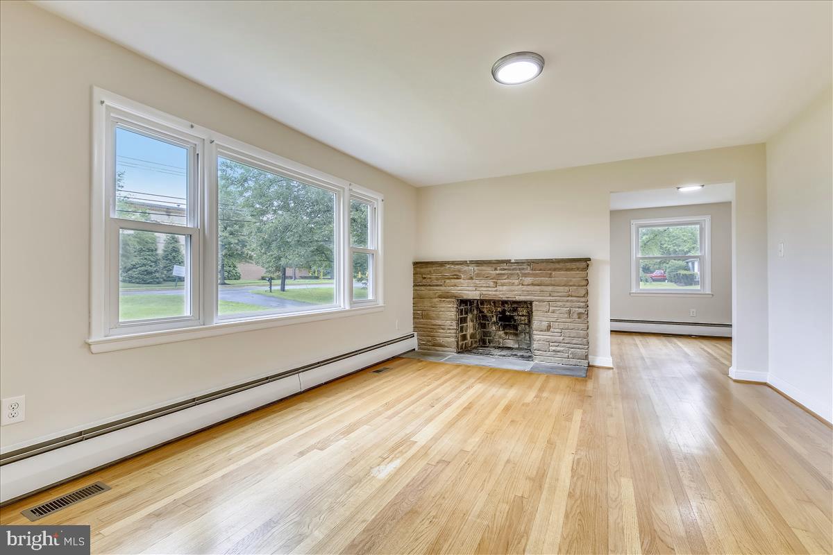 777 Briggs Chaney Road Silver Spring, MD 20905 - Photo 14 of 36