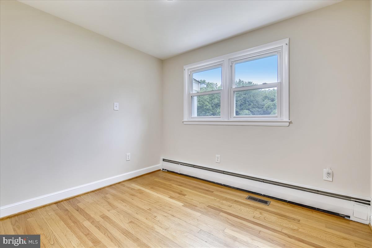 777 Briggs Chaney Road Silver Spring, MD 20905 - Photo 22 of 36