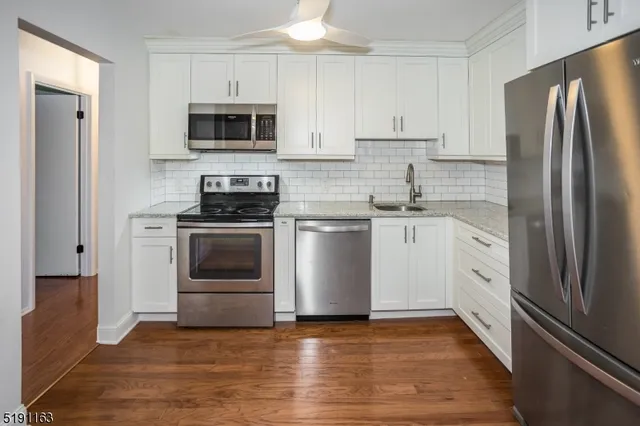 $2,900 | 41 Mt Kemble Avenue, Unit 208, Morristown, NJ 07960