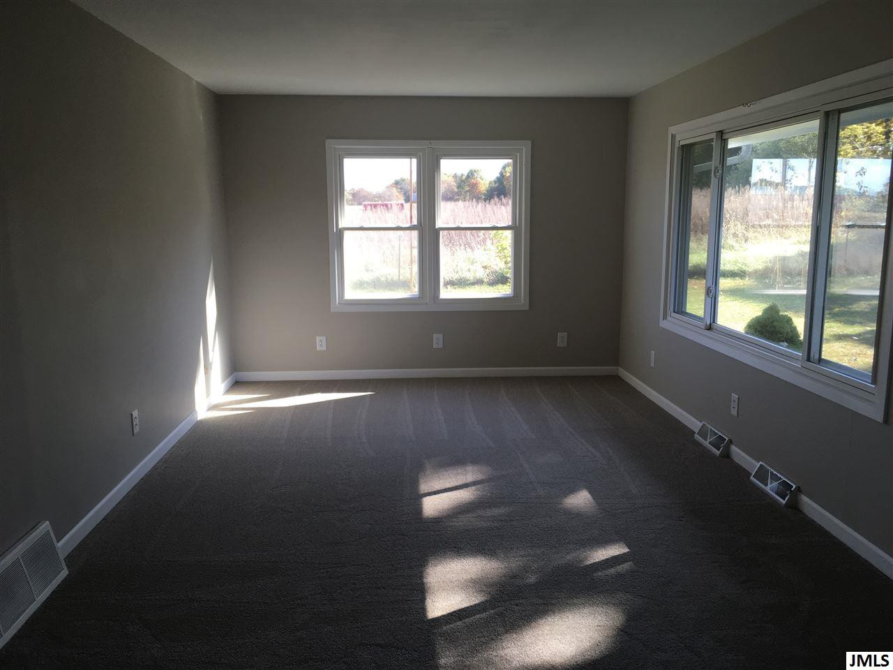 7008 Cain Road Jackson, MI 49201 - Photo 4 of 17 Photo 4