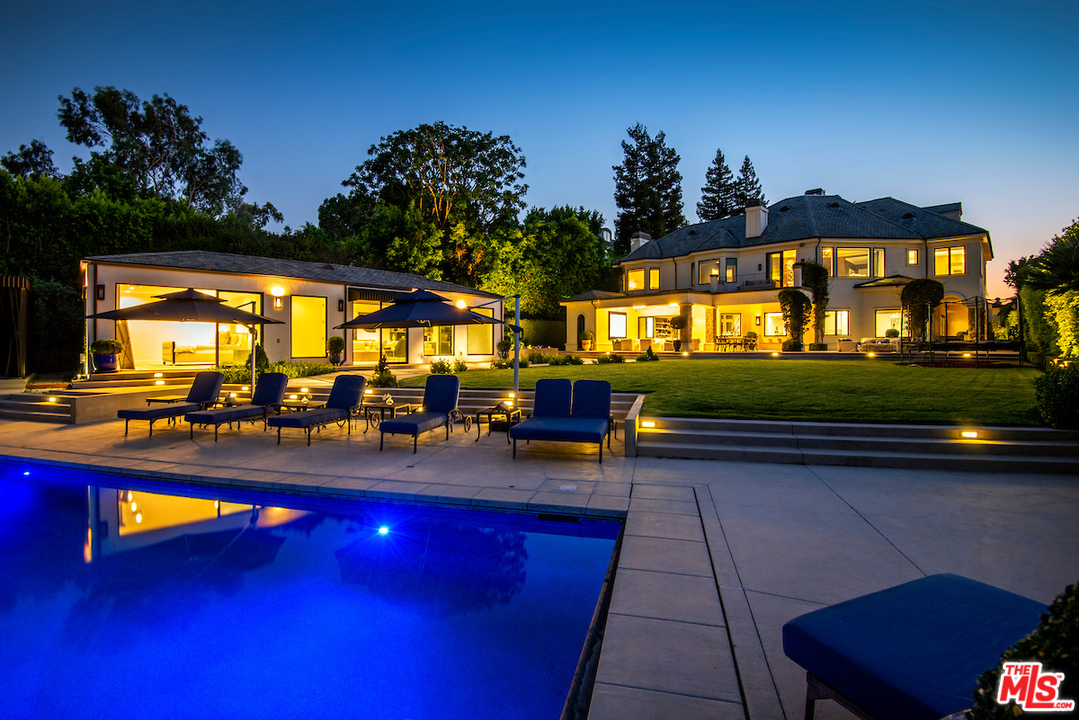 3316 Clerendon Road Beverly Hills, CA 91423 - Photo 53 of 53 a view of swimming pool with outdoor seating