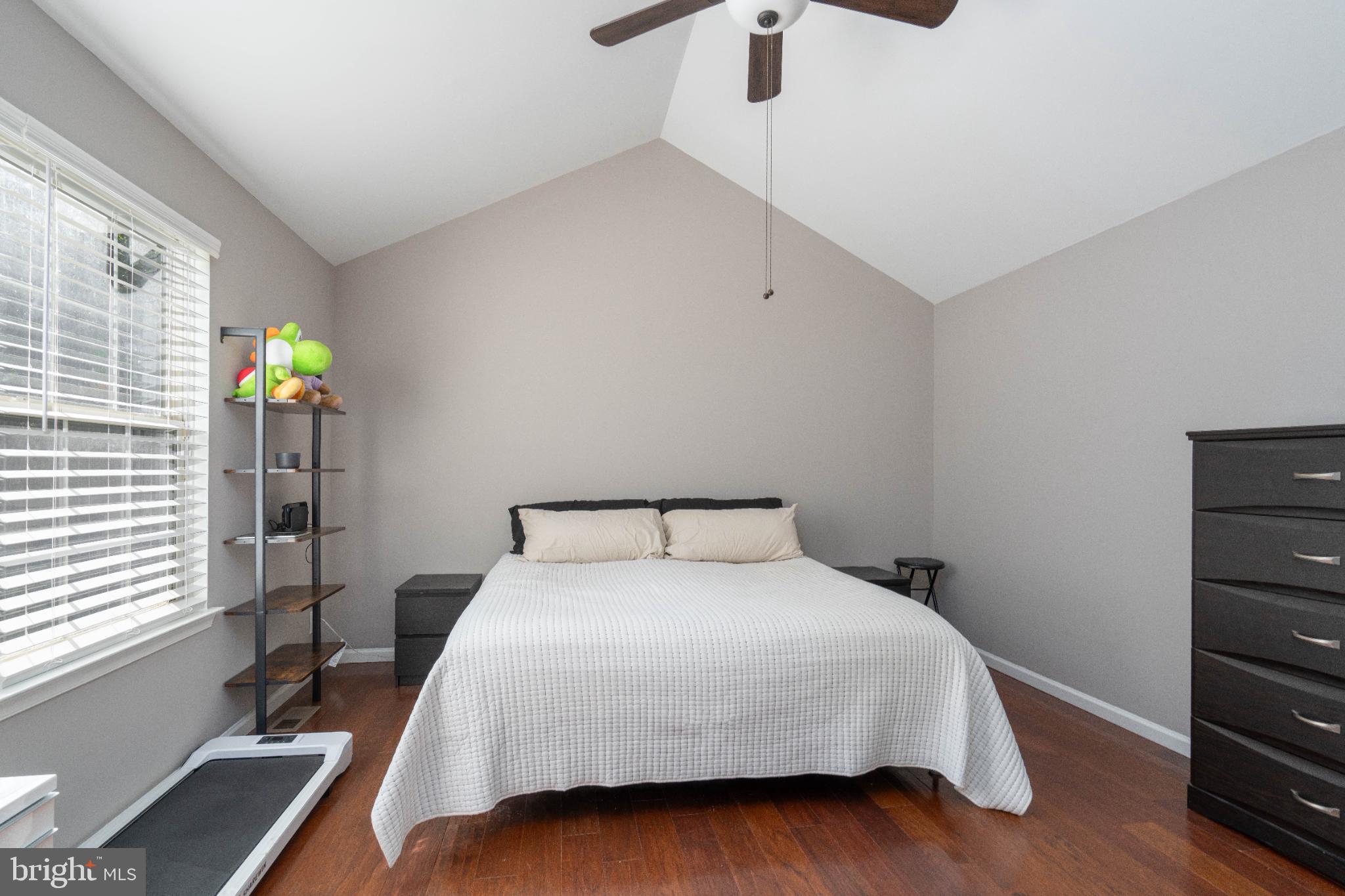 1249 Sassafras Drive Vineland, NJ 08360 - Photo 18 of 34 a bedroom with a bed and a desk