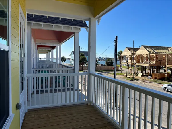 $2,800 | 1024 62nd Street, Galveston, TX 77551