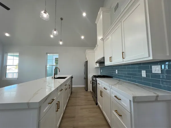 $2,800 | 1024 62nd Street, Galveston, TX 77551