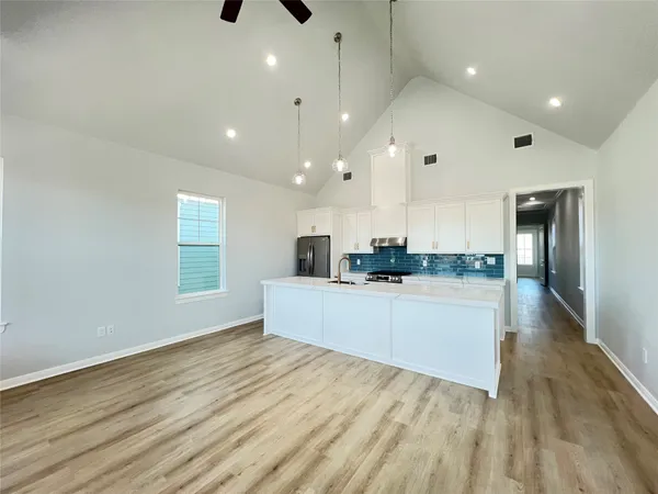 $2,800 | 1024 62nd Street, Galveston, TX 77551