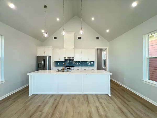 $2,800 | 1024 62nd Street, Galveston, TX 77551