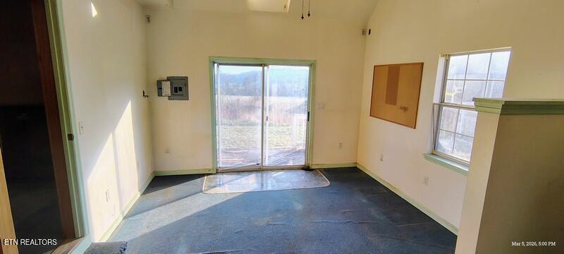 150 Larry Lynch Road Delano, TN 37325 - Photo 8 of 10 den