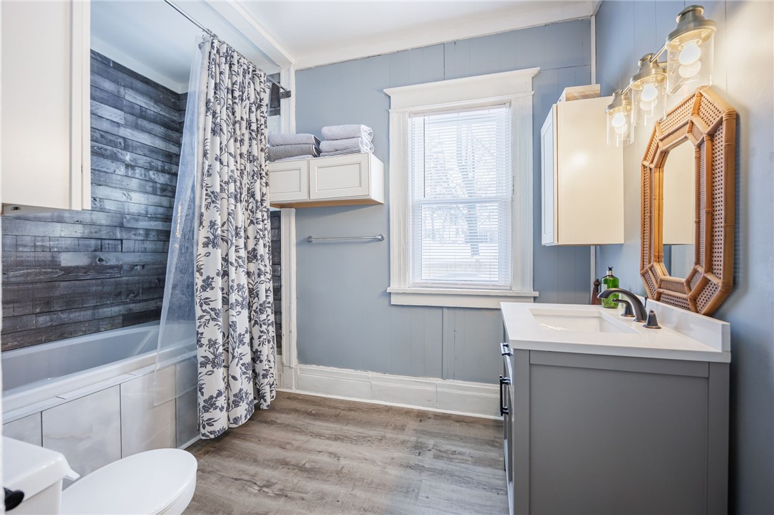 1606 St Paul Street Rochester, NY 14621 - Photo 11 of 39 1st floor updated full bath with jacuzzi tub