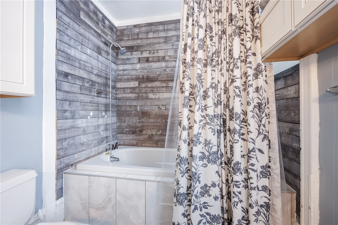 1606 St Paul Street Rochester, NY 14621 - Photo 10 of 39