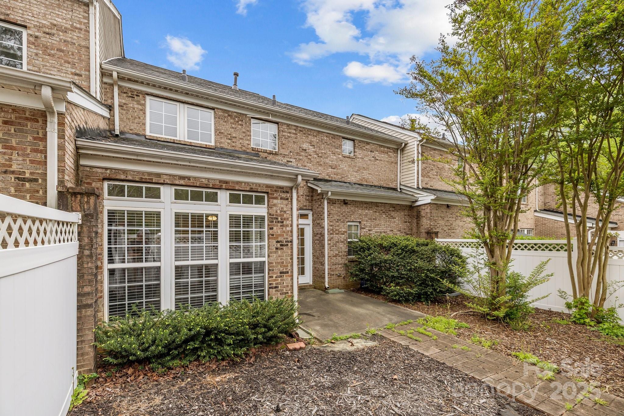 5216 Berkeley View Circle Charlotte, NC 28277 - Photo 6 of 22