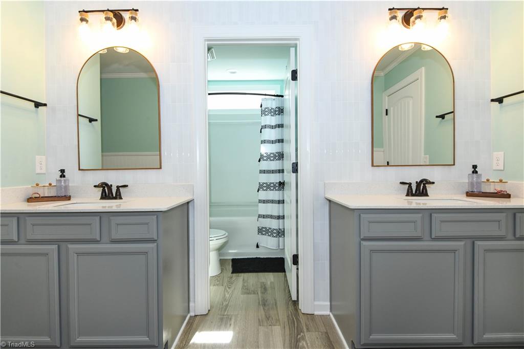 7729 Carson Path Summerfield, NC 27358 - Photo 18 of 48