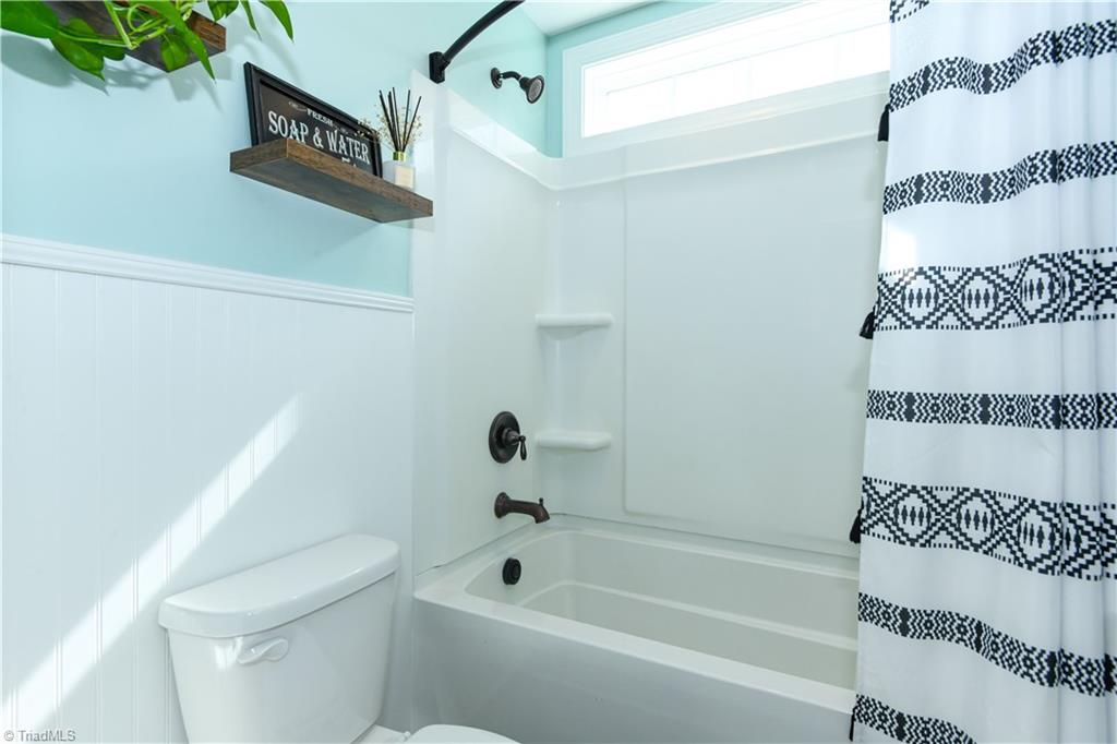 7729 Carson Path Summerfield, NC 27358 - Photo 19 of 48