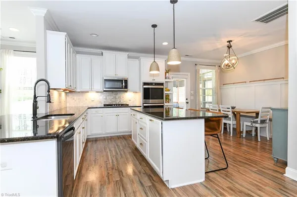 $749,900 | 7729 Carson Path, Summerfield, NC 27358