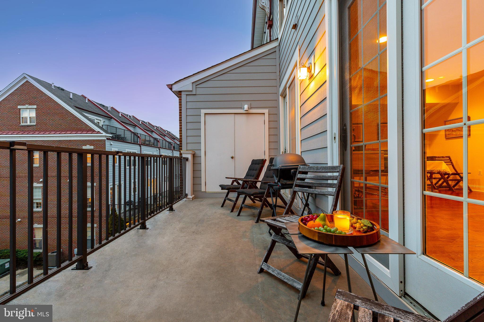 303 Captains Way Philadelphia, PA 19146 - Photo 13 of 56