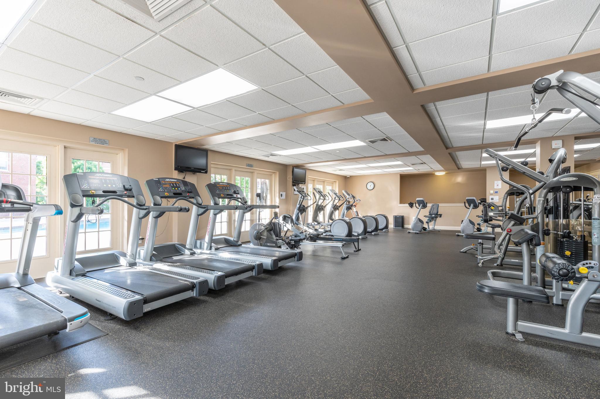 303 Captains Way Philadelphia, PA 19146 - Photo 44 of 56