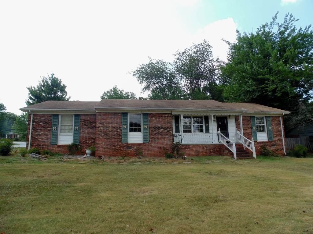 1400 Springfield Road Boiling Springs, SC 29316 - Photo 1 of 25 Gallery Image 1