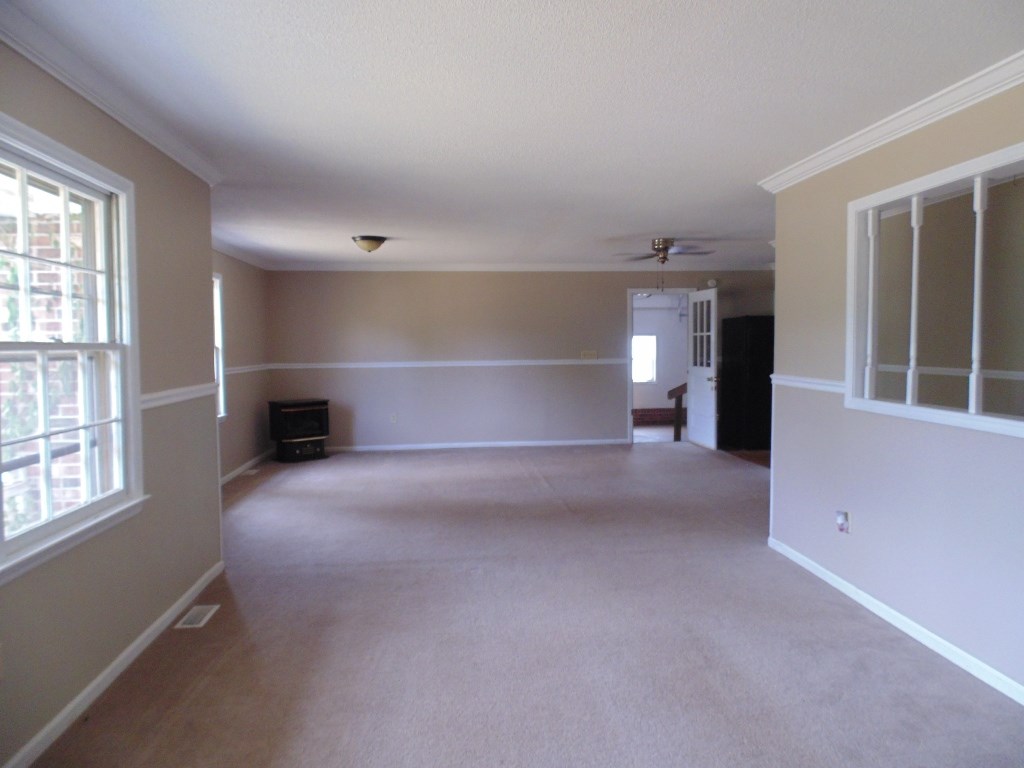 1400 Springfield Road Boiling Springs, SC 29316 - Photo 3 of 25 Gallery Image 3