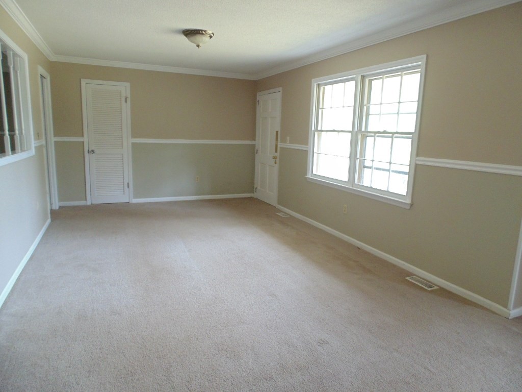 1400 Springfield Road Boiling Springs, SC 29316 - Photo 4 of 25 Gallery Image 4