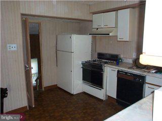 527 Arbor Road Yeadon, PA 19050 - Photo 2 of 6