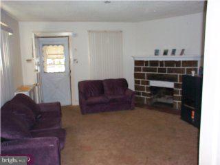527 Arbor Road Yeadon, PA 19050 - Photo 3 of 6