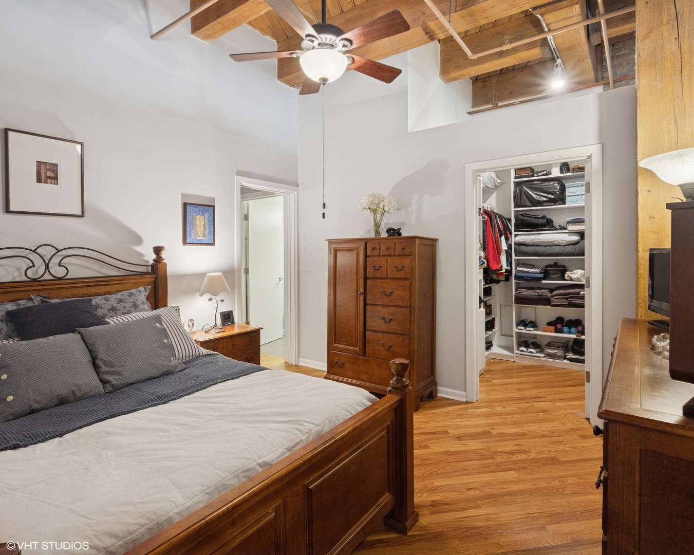 1040 West Adams Street, Unit 203 Chicago, IL 60607 - Photo 8 of 20 Gallery Image 8