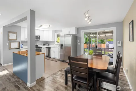 $1,035,000 | 18312 73rd Avenue West, Edmonds, WA 98026