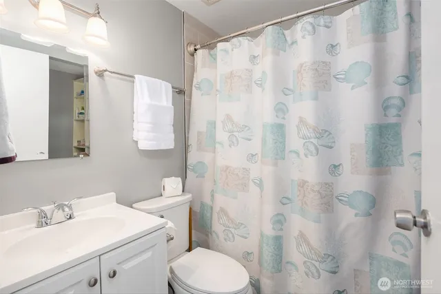 $1,035,000 | 18312 73rd Avenue West, Edmonds, WA 98026