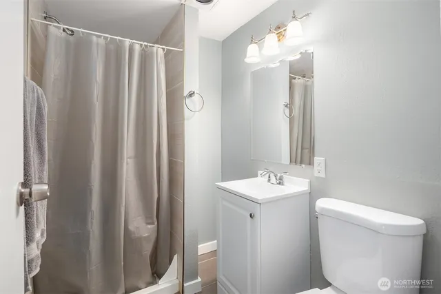 $1,035,000 | 18312 73rd Avenue West, Edmonds, WA 98026