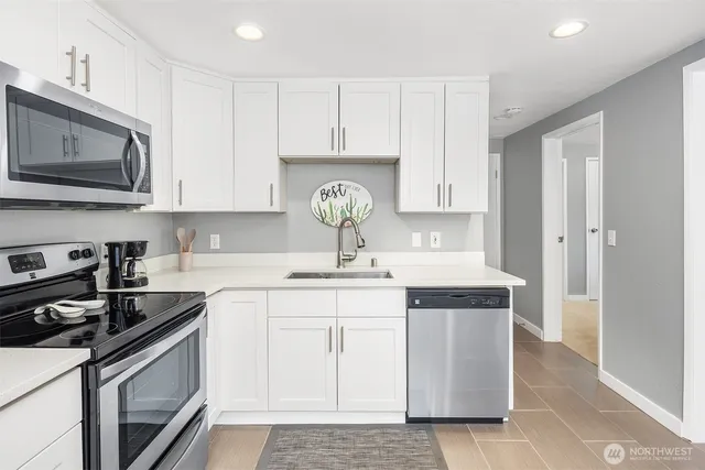 $1,035,000 | 18312 73rd Avenue West, Edmonds, WA 98026