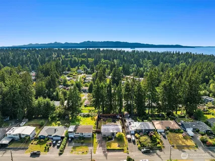 $1,035,000 | 18312 73rd Avenue West, Edmonds, WA 98026