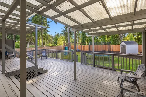 $1,035,000 | 18312 73rd Avenue West, Edmonds, WA 98026