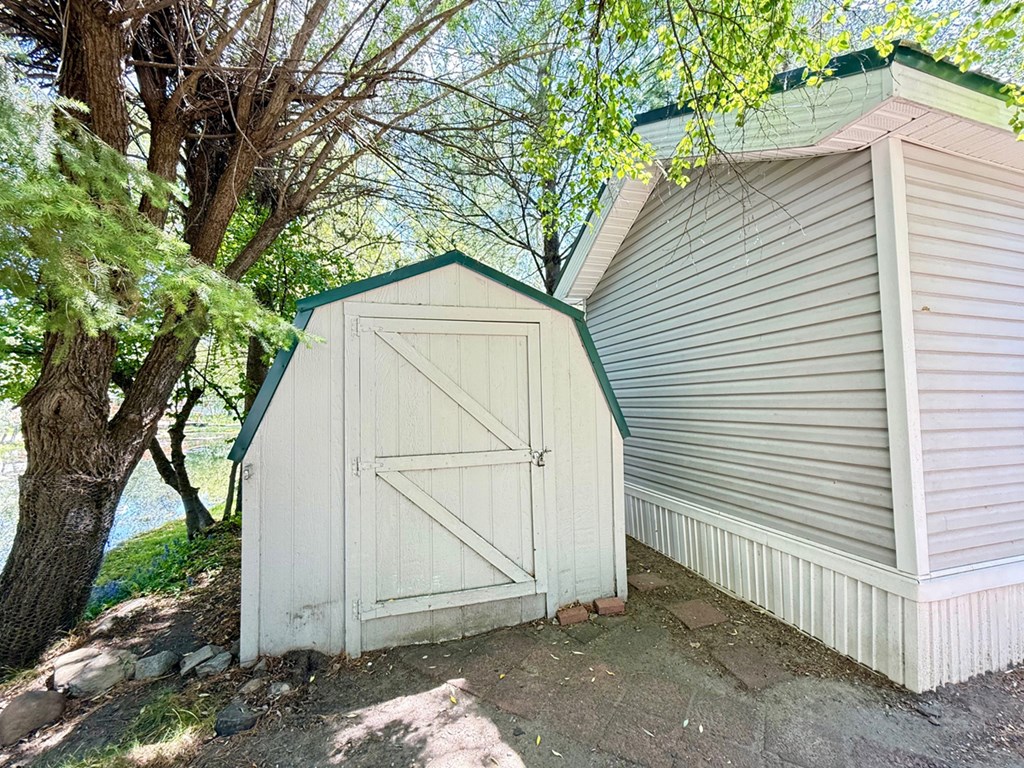 9 H Street Cascade, ID 83611 - Photo 15 of 29 Shed Included