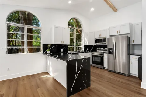 $1,295,000 | 7031 Southwest 63rd Court, South Miami, FL 33143