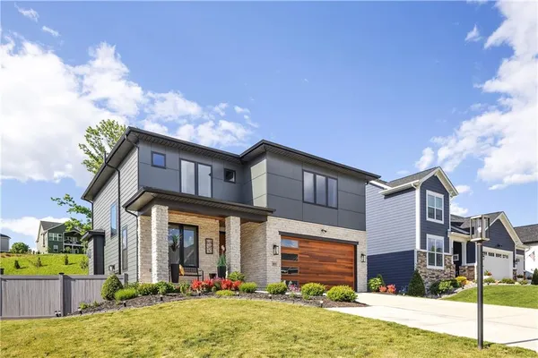 $685,000 | 1048 Honey Locust Drive, Jeannette, PA 15644