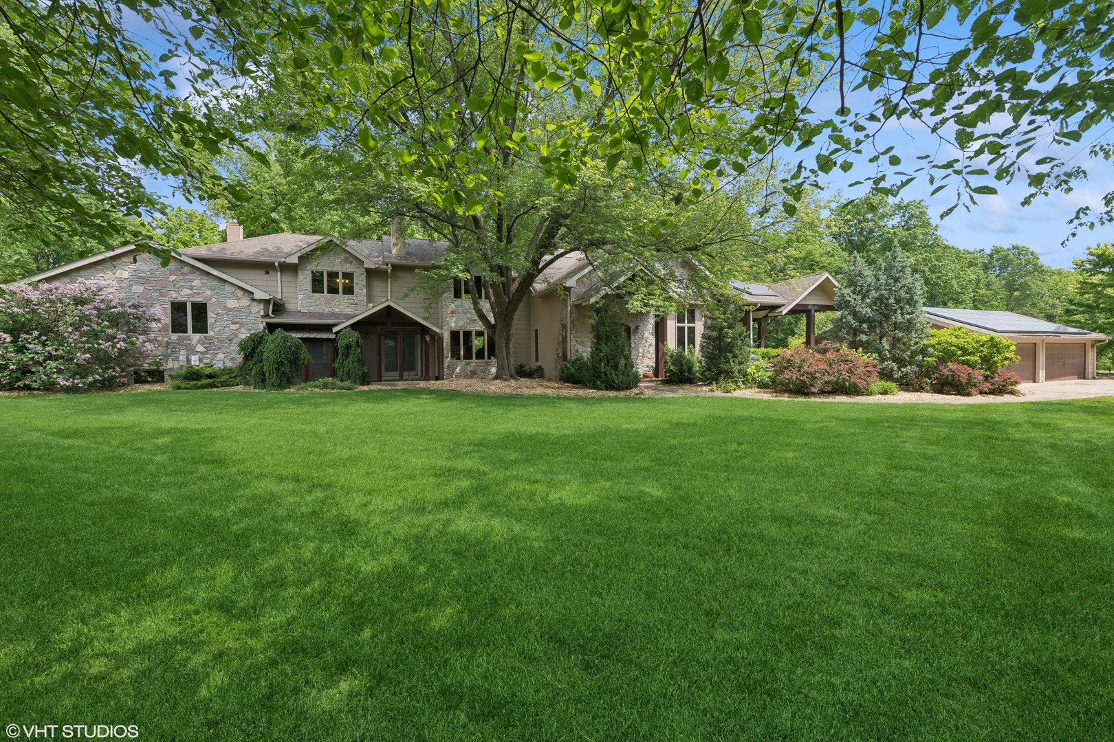 3860 Old McHenry Road Long Grove, IL 60047 - Photo 2 of 35 Gallery Image 2