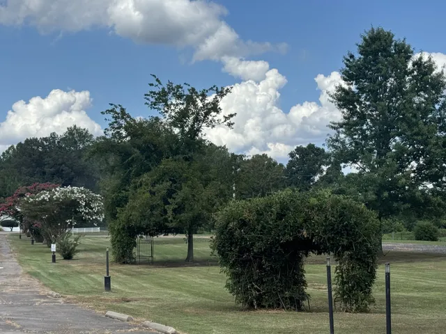 $1,216,000 | 2982 Harvey Bowden Road, Springville, TN 38256