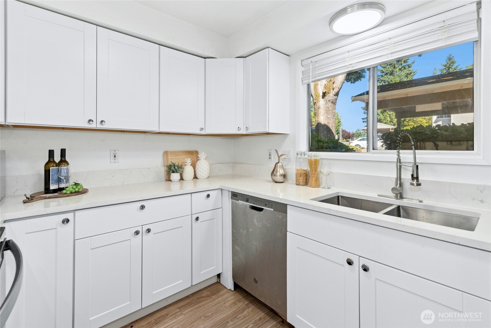 18910 Bothell Everett Highway, Unit G3 Bothell, WA 98012 - Photo 12 of 31