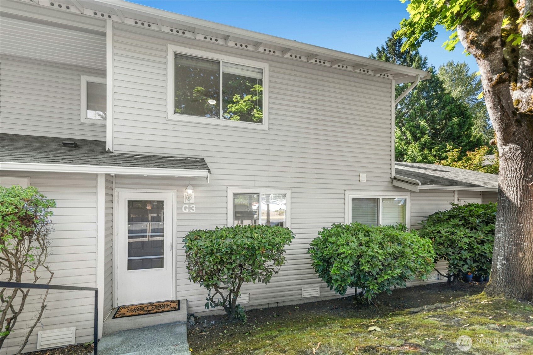 18910 Bothell Everett Highway, Unit G3 Bothell, WA 98012 - Photo 2 of 31