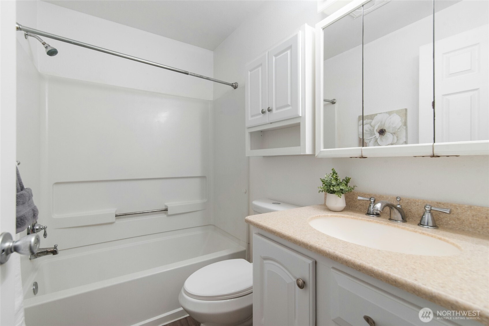 18910 Bothell Everett Highway, Unit G3 Bothell, WA 98012 - Photo 21 of 31