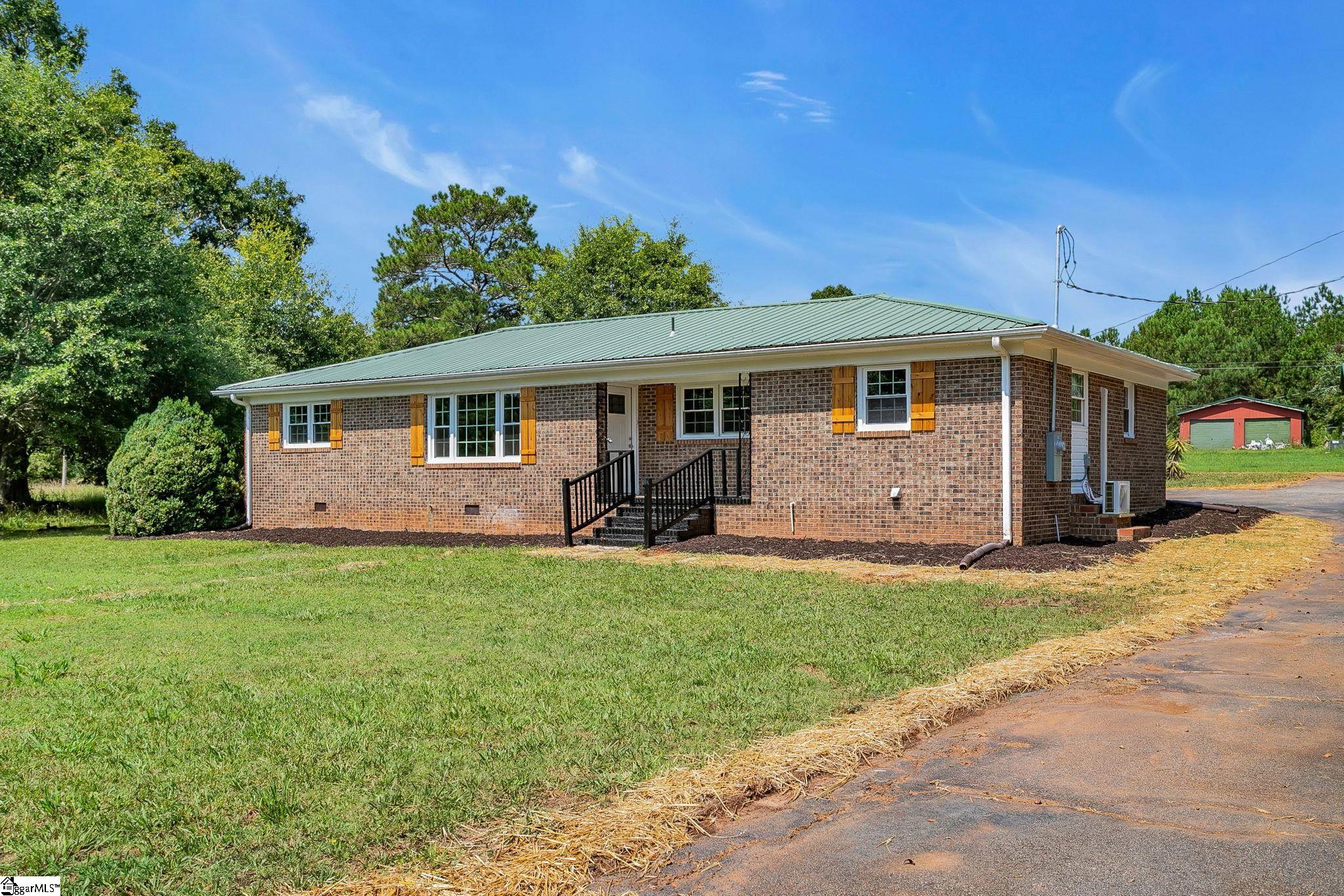 1500 Mountain View Road Anderson, SC 29626 - Photo 4 of 37
