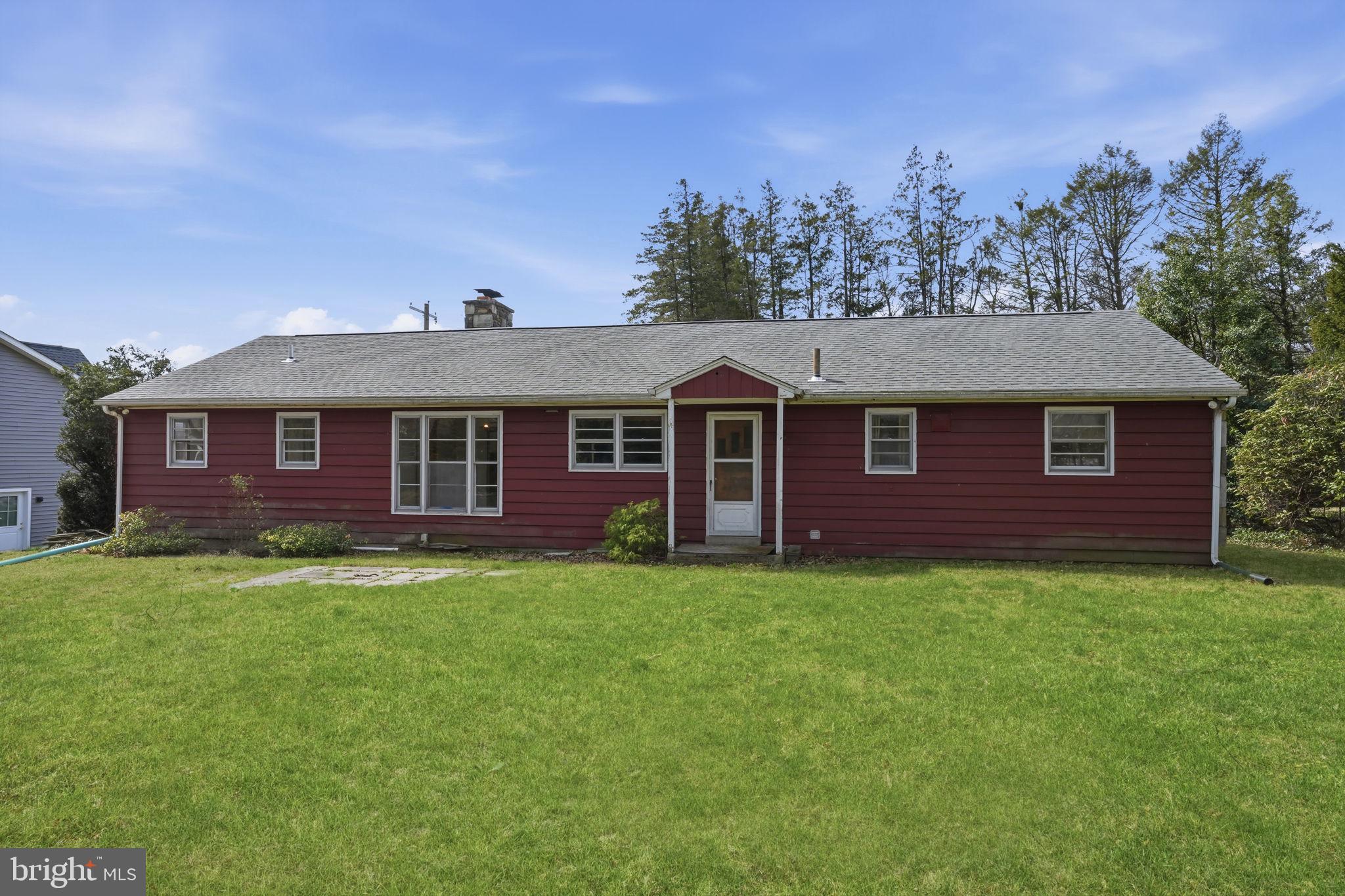 10 Home Road Hatboro, PA 19040 - Photo 30 of 42 a view of a yard in front of a house