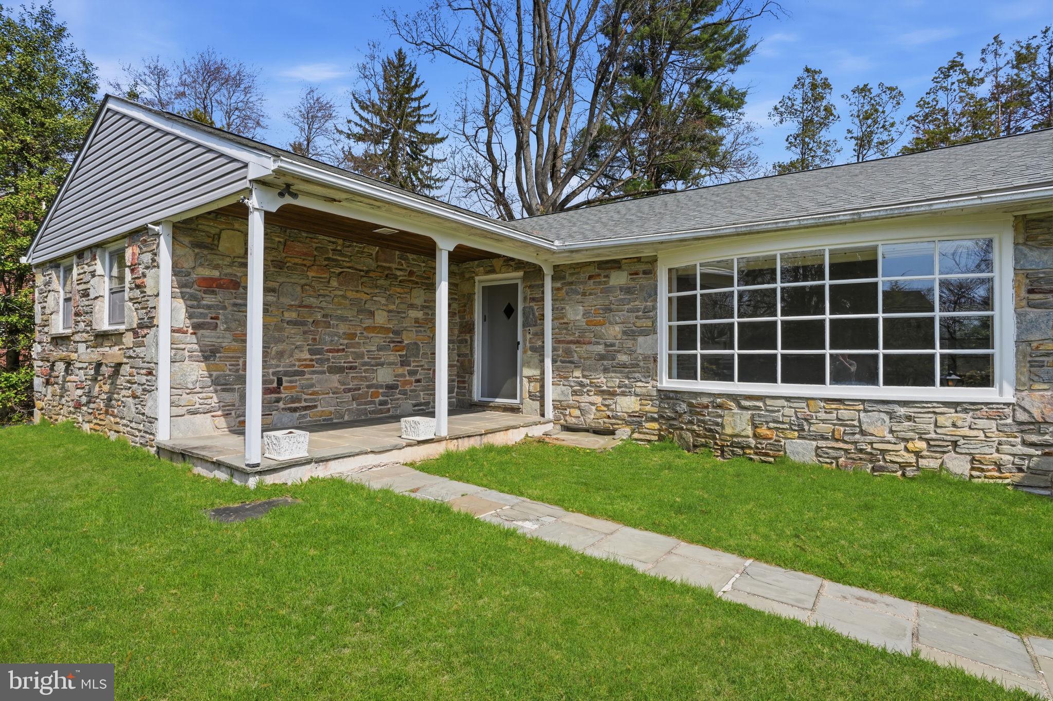 10 Home Road Hatboro, PA 19040 - Photo 5 of 42 a view of front of a house with a yard