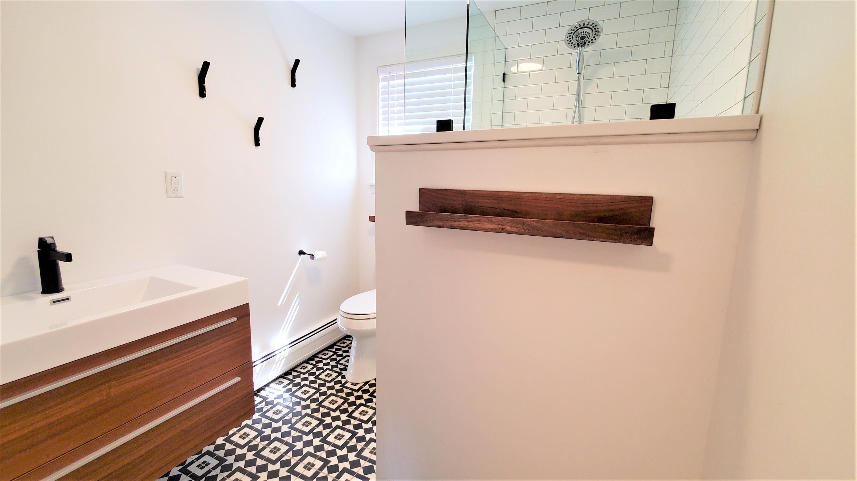 86 Carlyle Road Portland, ME 04103 - Photo 22 of 62 Bathroom 1st Floor 1