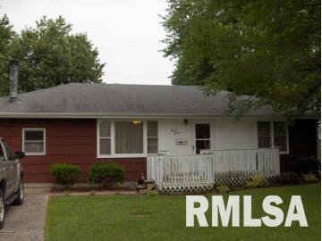 716 East 4th Street Flora, IL 62839 - Photo 1 of 17 Gallery Image 1