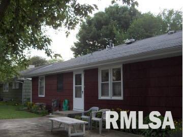 716 East 4th Street Flora, IL 62839 - Photo 2 of 17 Gallery Image 2