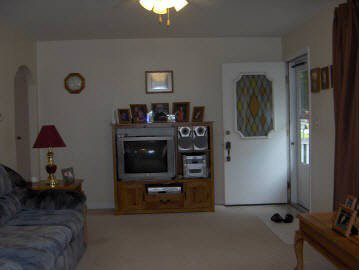 716 East 4th Street Flora, IL 62839 - Photo 5 of 17 Gallery Image 5