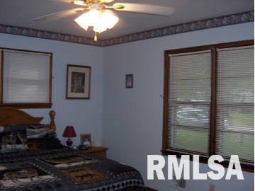 716 East 4th Street Flora, IL 62839 - Photo 7 of 17 Gallery Image 7