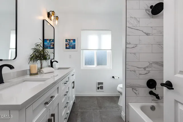 $979,000 | 385 South Oakland Avenue, Unit 205, Pasadena, CA 91101