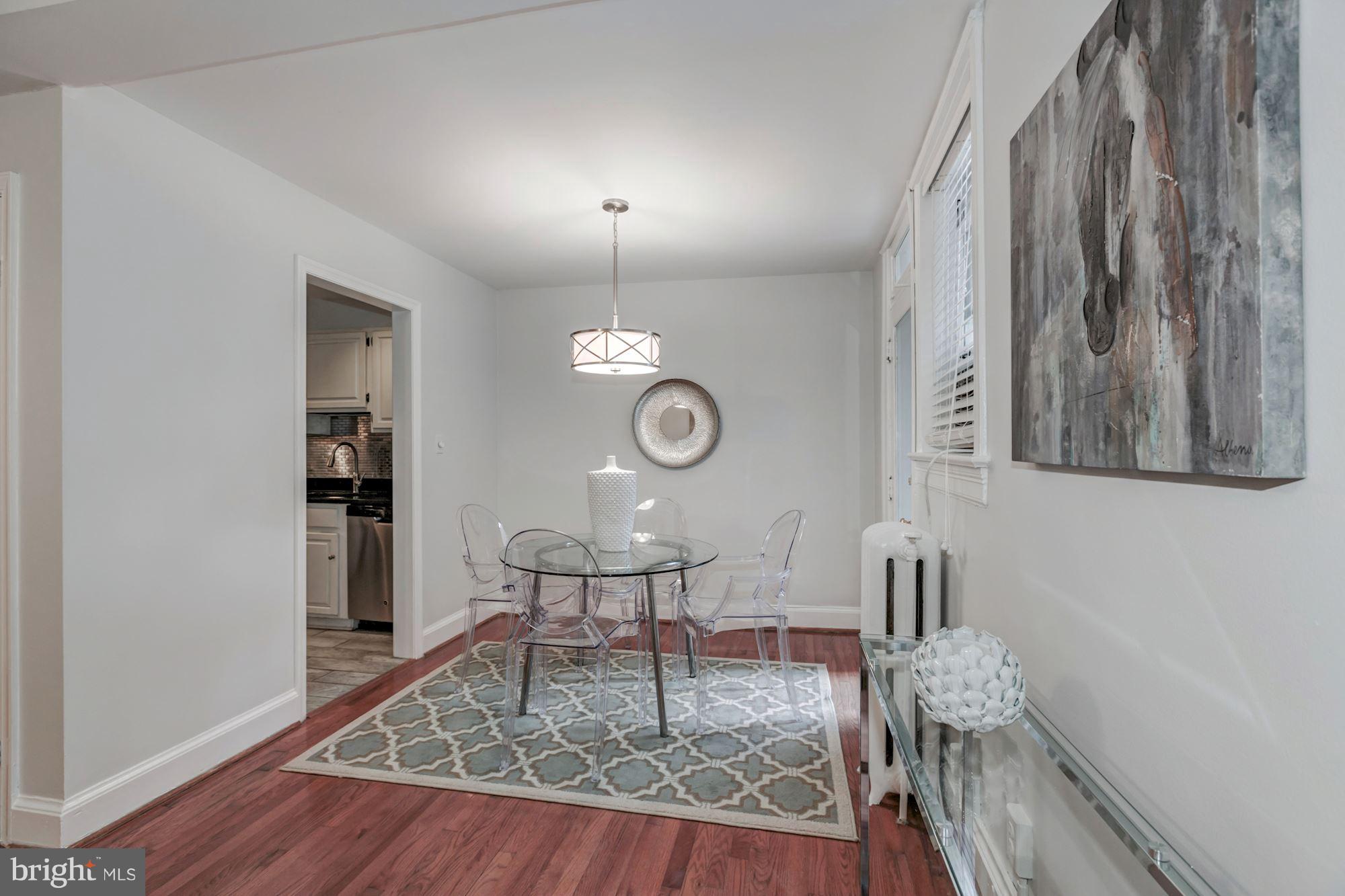 2009 Belmont Road Northwest, Unit 101 Washington, DC 20009 - Photo 8 of 20 Dining Room